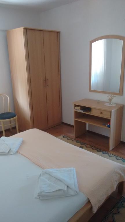Apartments Vukas Lumbarda Rom bilde